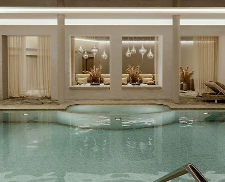 Alter Meierhof Hotel 5*