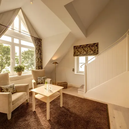 Alter Meierhof Szálloda Glücksburg