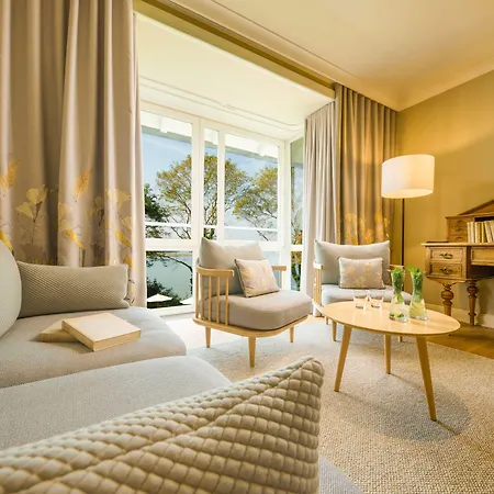 Alter Meierhof Szálloda Glücksburg