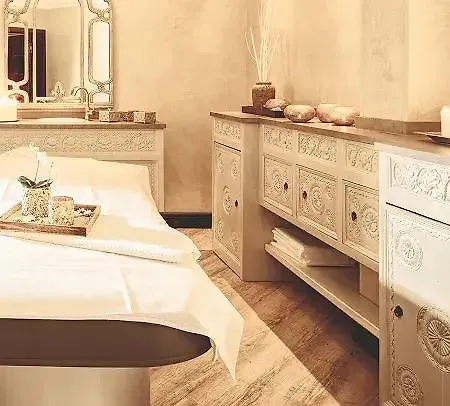 Szálloda Alter Meierhof 5*